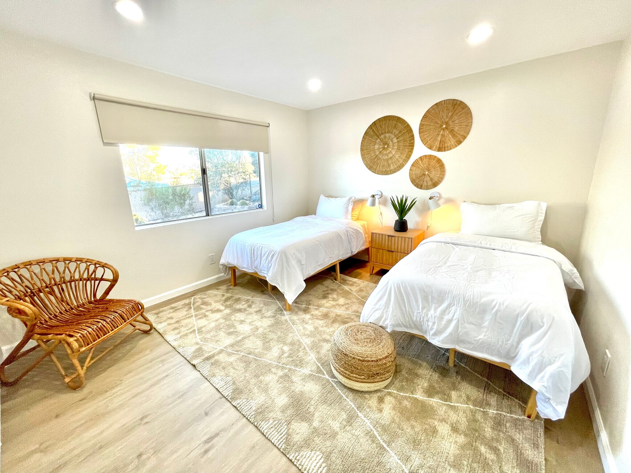3rd bedroom - 7084 Hillview Rd