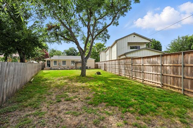 Building Photo - 3917 Hawick Ln