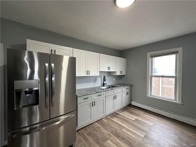 Building Photo - 12 Woodland St