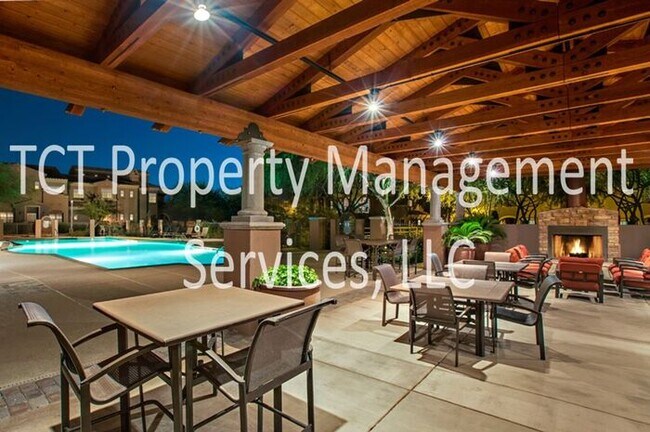 Building Photo - Luxury Condo in Resort Style Community!