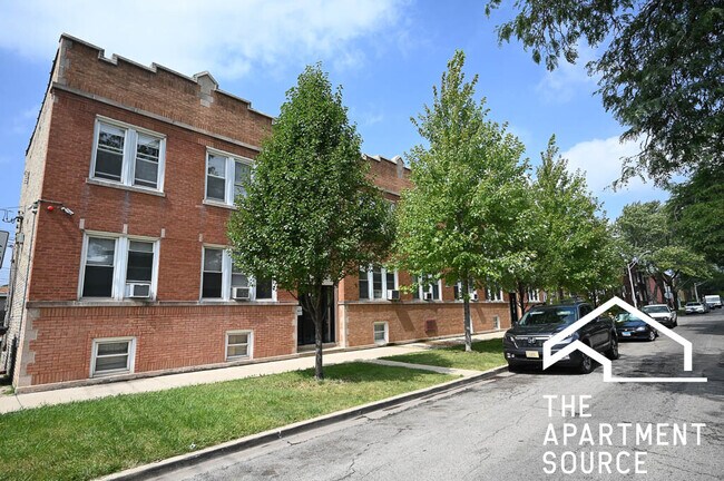 Building Photo - 2618 N Kildare Ave