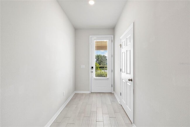 Building Photo - 28575 Cozy Creek Dr