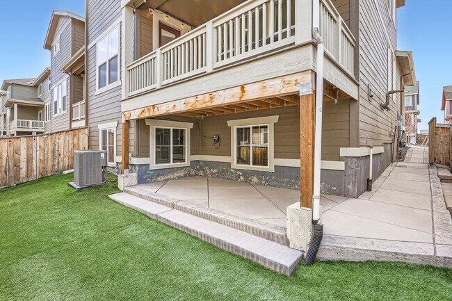 Building Photo - 9012 Borrowdale Ln