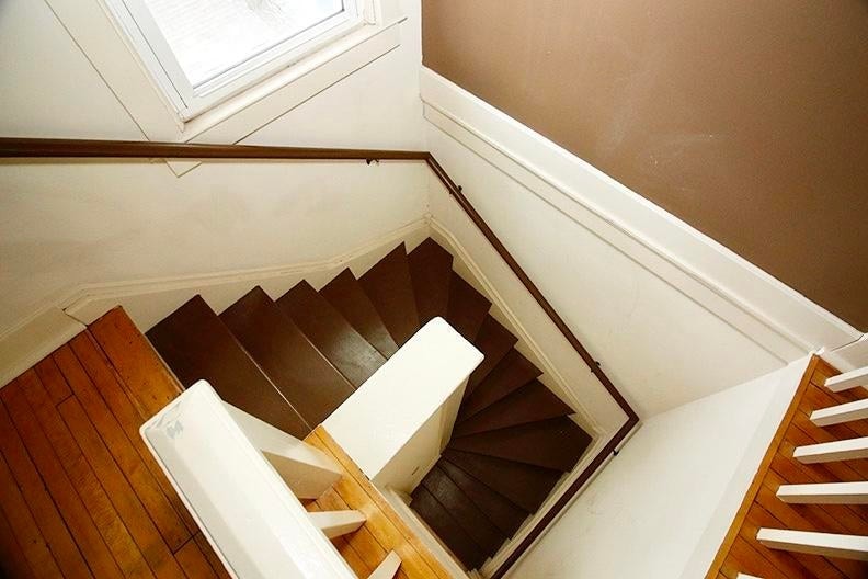 Building Photo - 2719 E Hartford Ave