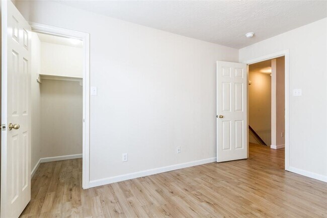 Building Photo - 1138 Evandale Ln