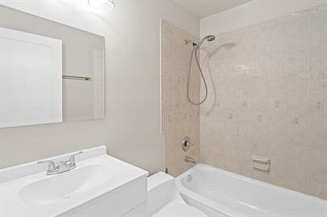 Building Photo - Beautiful Single Family Home on Spokanes N...