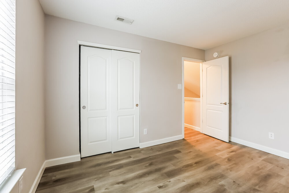 Building Photo - 6305 E Mariah Hill Ln