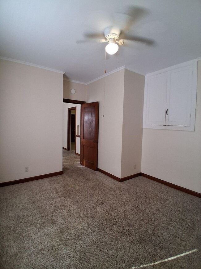 Building Photo - WAH903