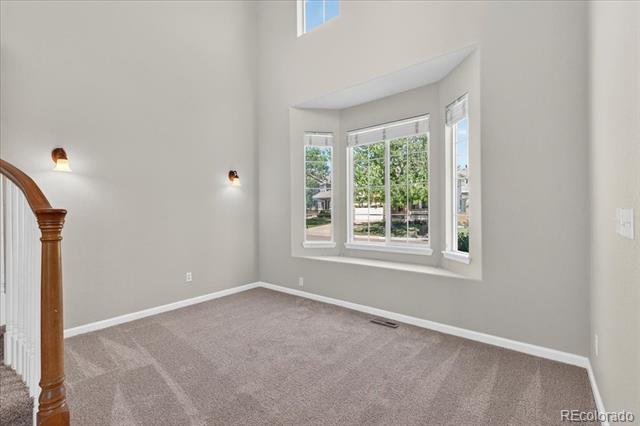 Building Photo - 10543 Laurelglen Cir