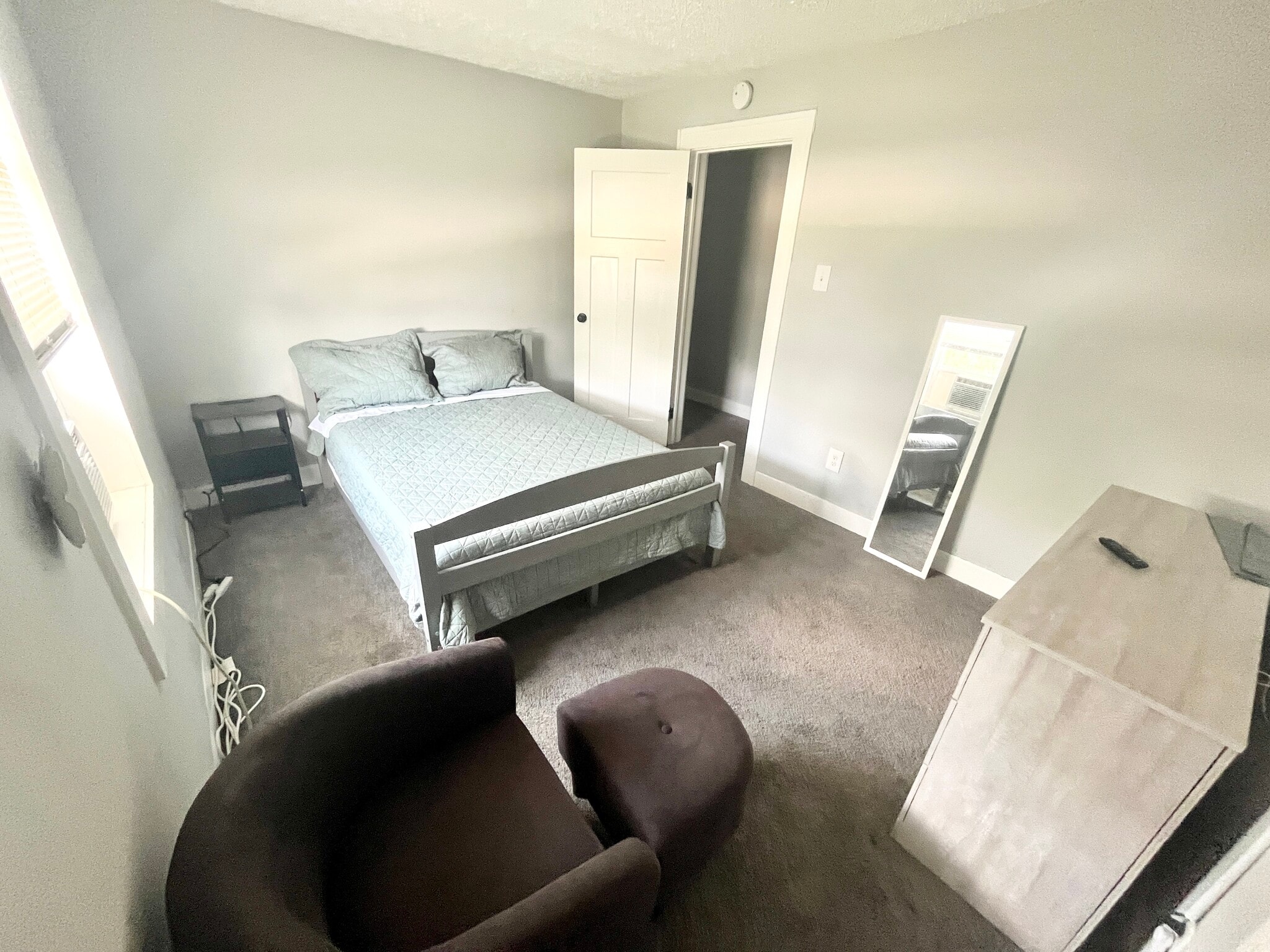 Building Photo - 645 Eastern Ave