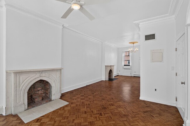 Building Photo - 98 Mercer St