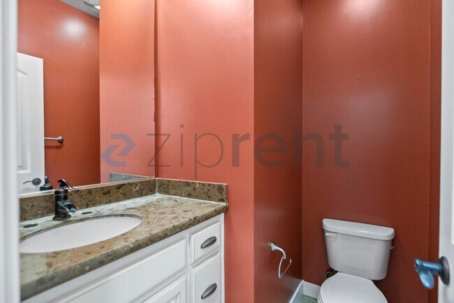 Building Photo - 1294 Pistachio Terrace