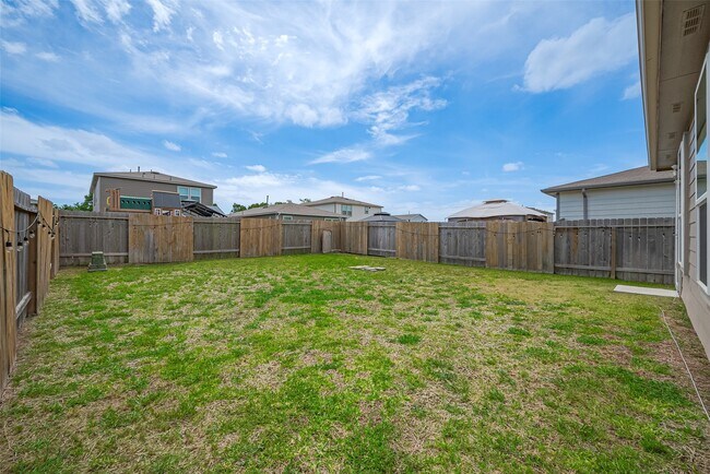 Building Photo - 6718 Forbes Run Dr