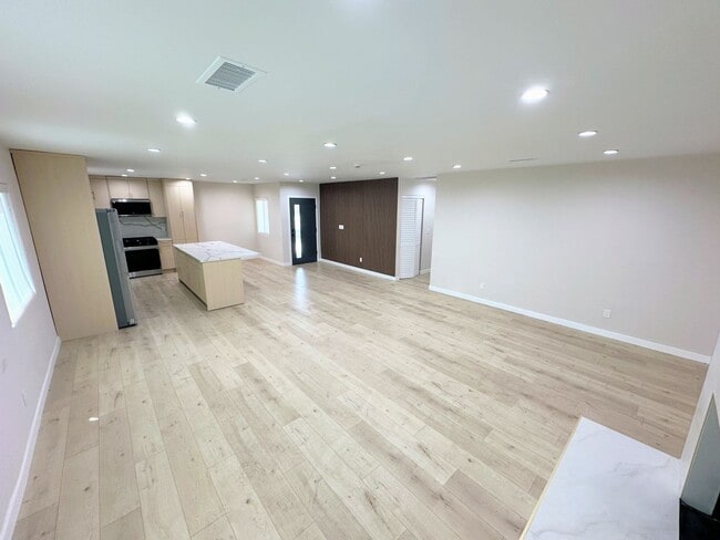 Building Photo - 6722-6724 Hesperia Ave. &amp; 18020 Welby Ave.