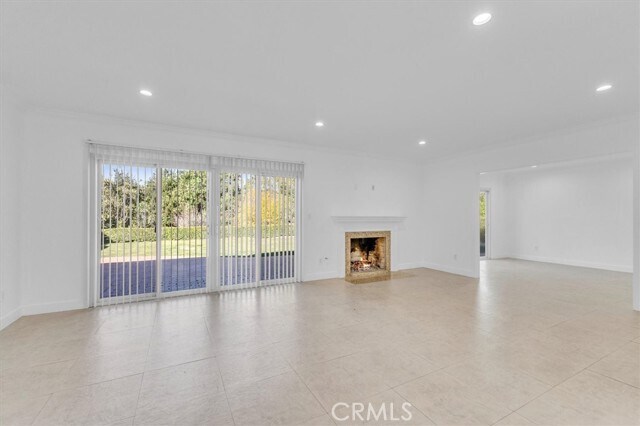 Building Photo - 8201 Clemens Ave