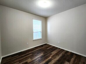 Building Photo - 24106 Silver Sunset Ln