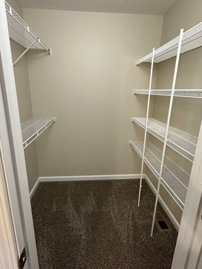 Building Photo - 1289 Cobble Creek Cir