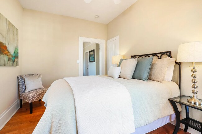 Building Photo - 931 Chestnut St