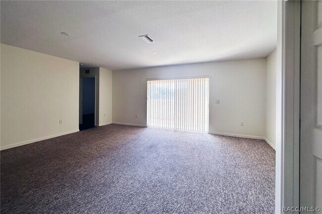 Building Photo - 4450 E Windmill Dr