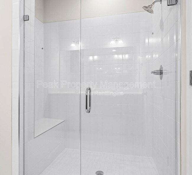 Building Photo - 9735 Kaleidoscope Row