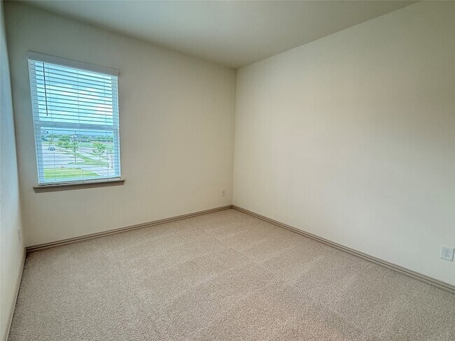 Building Photo - 1006 Stockton Dr