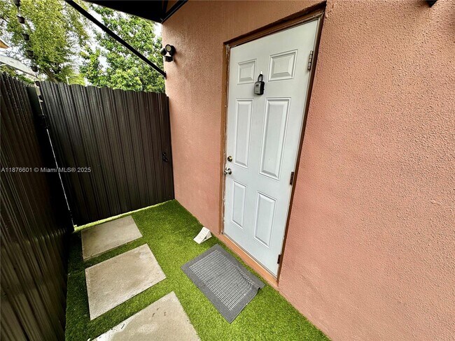 Building Photo - 1309 NW 55th Terrace