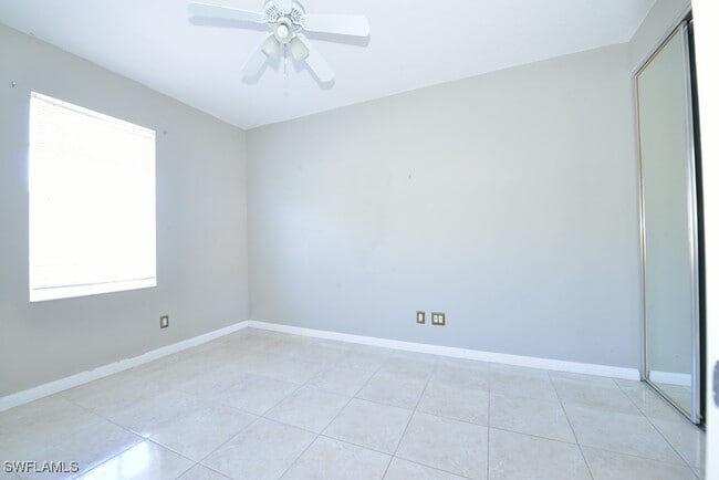 Building Photo - 6250 Towncenter Cir