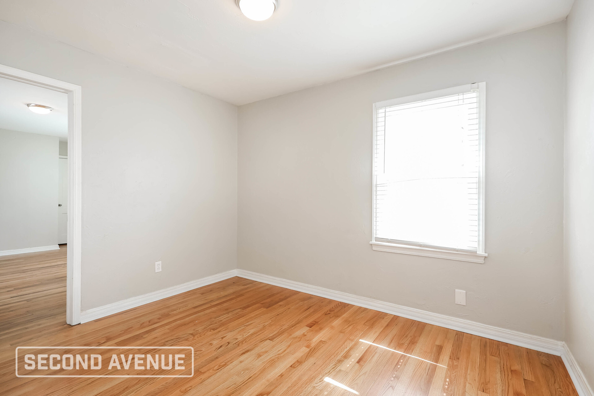 Building Photo - 4021 SE 27th St