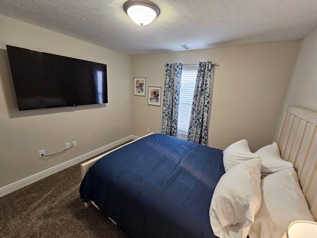 Building Photo - Cute New Construction Wilmington Ranch