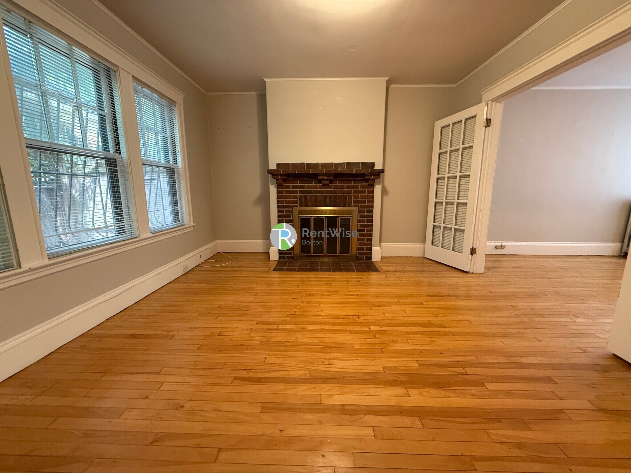 Building Photo - 11 Story St