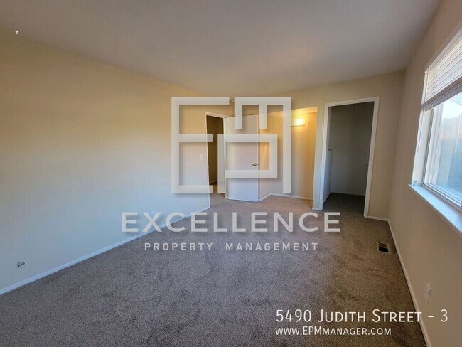 Building Photo - 5490 Judith St