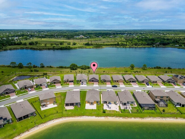 Building Photo - 2053 Farmhouse Rd SE