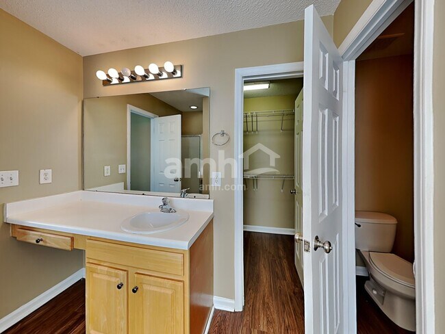 Building Photo - 630 Prickly Pear Dr