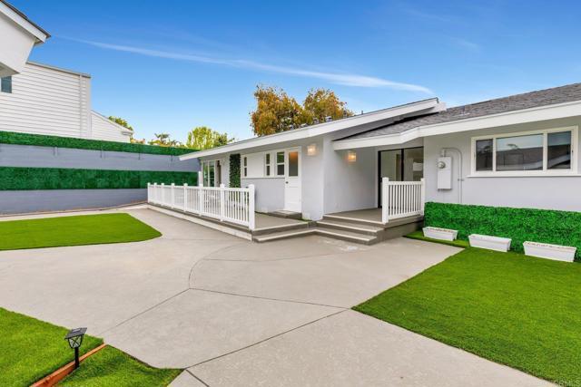 Building Photo - 6490 La Jolla Scenic S Dr
