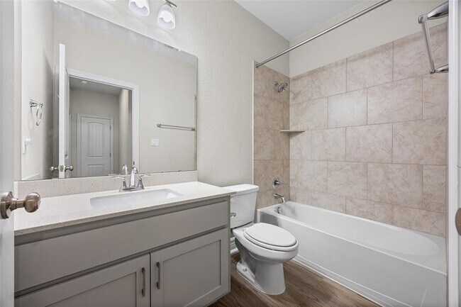 Building Photo - 124 White Steppe Way