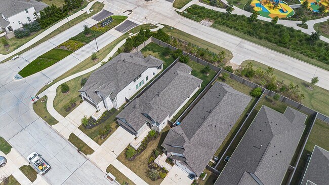 Building Photo - 21107 Armstrong County Dr