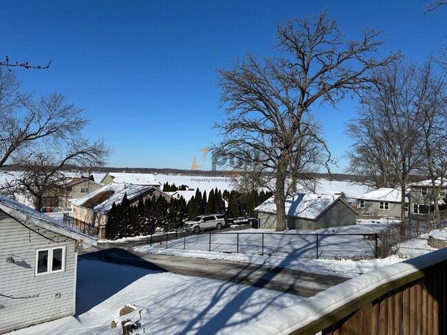 Building Photo - 13340 Fir St