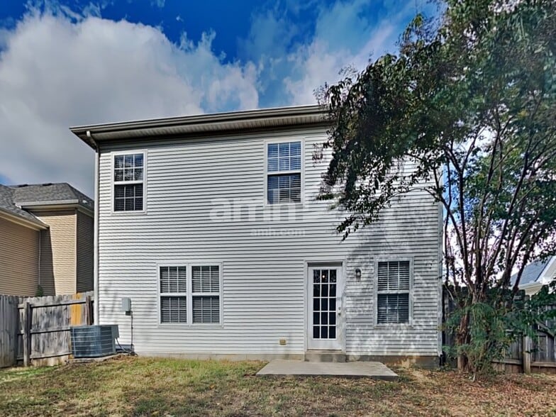 Building Photo - 4861 Nina Marie Ave