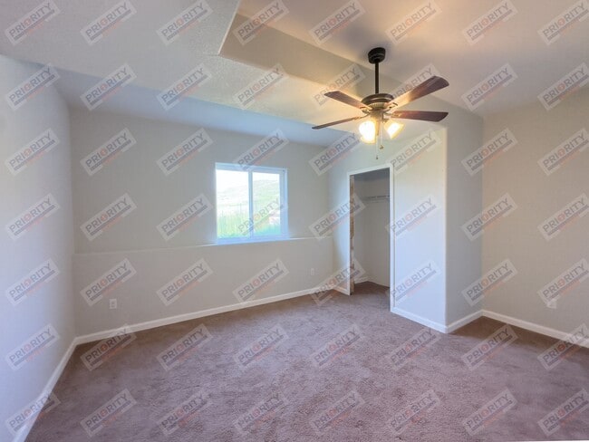 Building Photo - Rural Single Family Home
