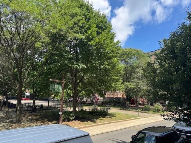 Building Photo - 1 Bronxville Rd