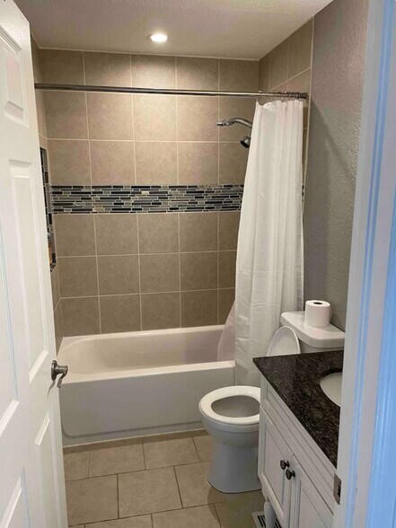 Building Photo - 5658 S Youngfield Way