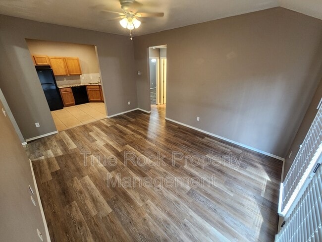 Building Photo - 1406 S Mississippi Ave