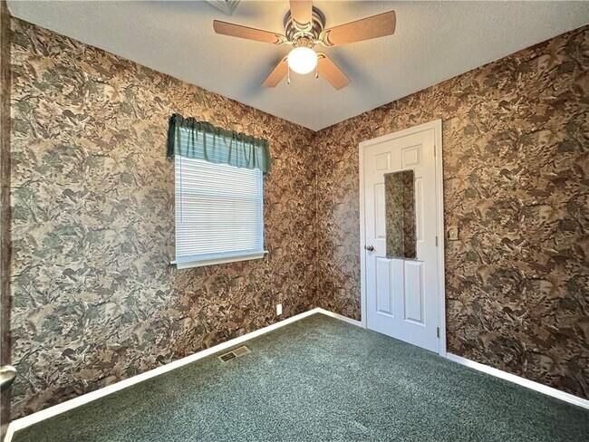 Building Photo - 171 Madison 2415