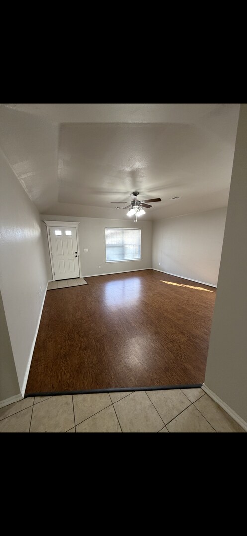 Building Photo - 2107 Cornerstone Ln