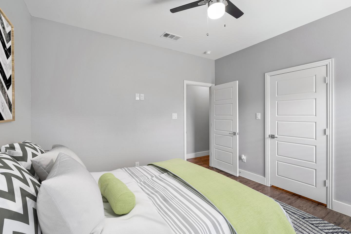 Building Photo - Modern Eagle Ford home with large fenced yard