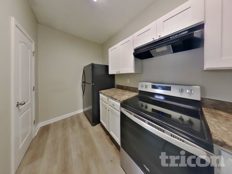 Building Photo - 2251 Bigwood Trail