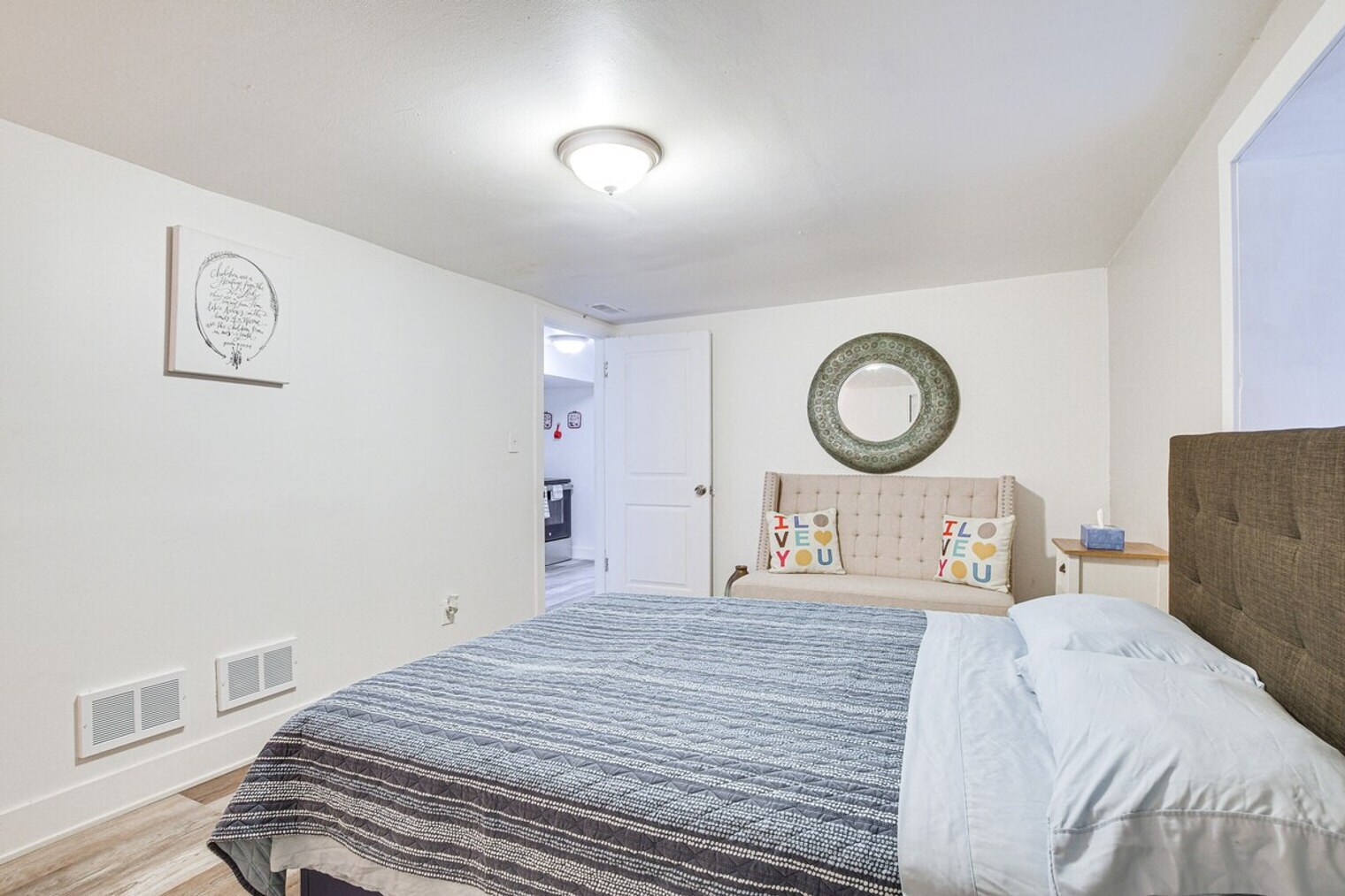 Building Photo - 6455 S Eberhart Ave