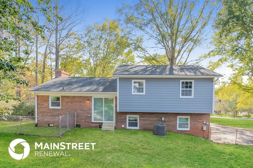 Building Photo - 5921 Cutters Creek Ct