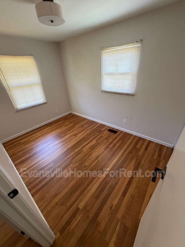 Building Photo - 1309 Alvord Ln