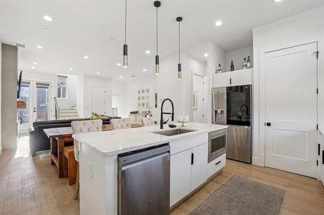 Building Photo - 145 N Henderson Ave